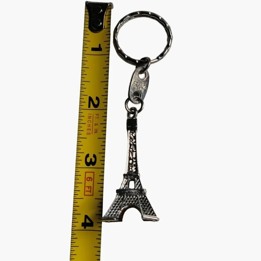 Eiffel Tower Keychain Souvenir Paris France Silver Tone Metal Key Ring